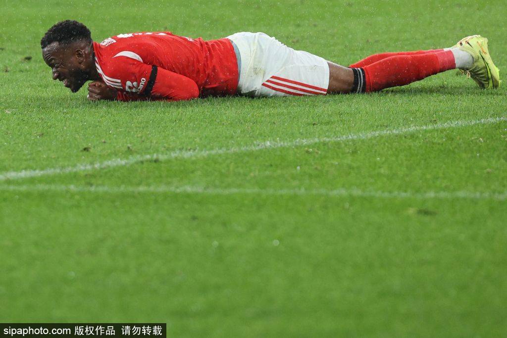 皇冠信用网平台出租_超巨失误！河南门将史成龙失误送礼皇冠信用网平台出租，佩德罗·恩里克破门背后的故事与战术解析