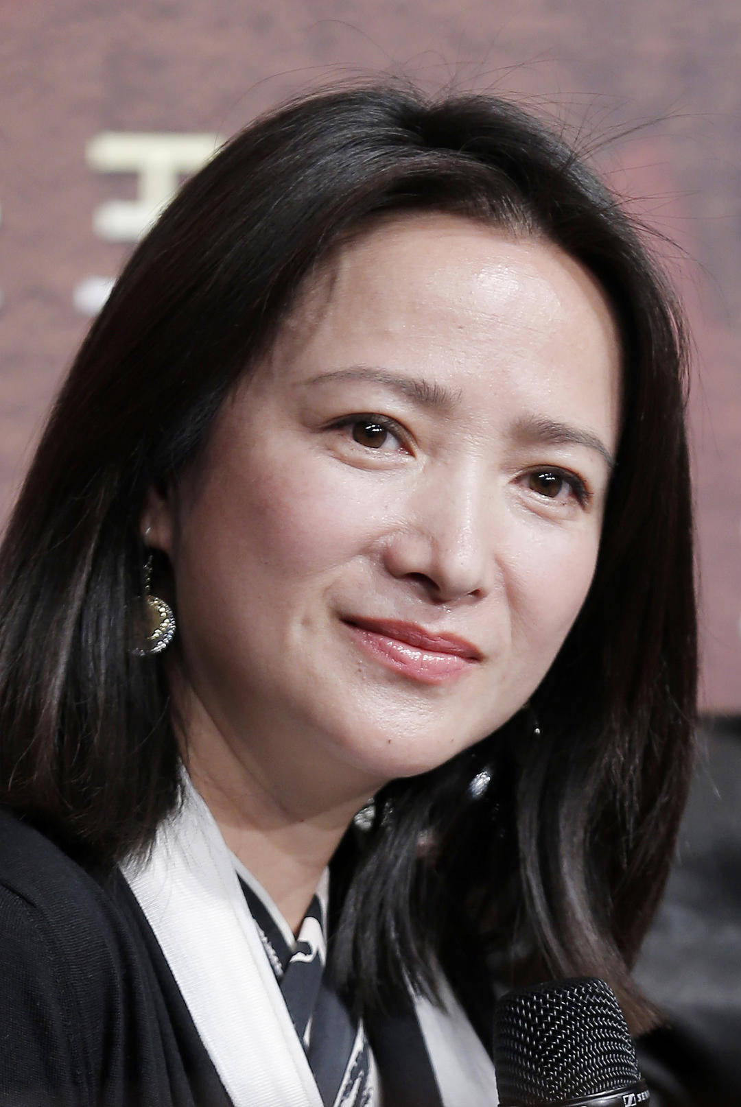 皇冠信用盘出租足球_演员张山透露何晴病情：她罹患脑癌皇冠信用盘出租足球，还中风了